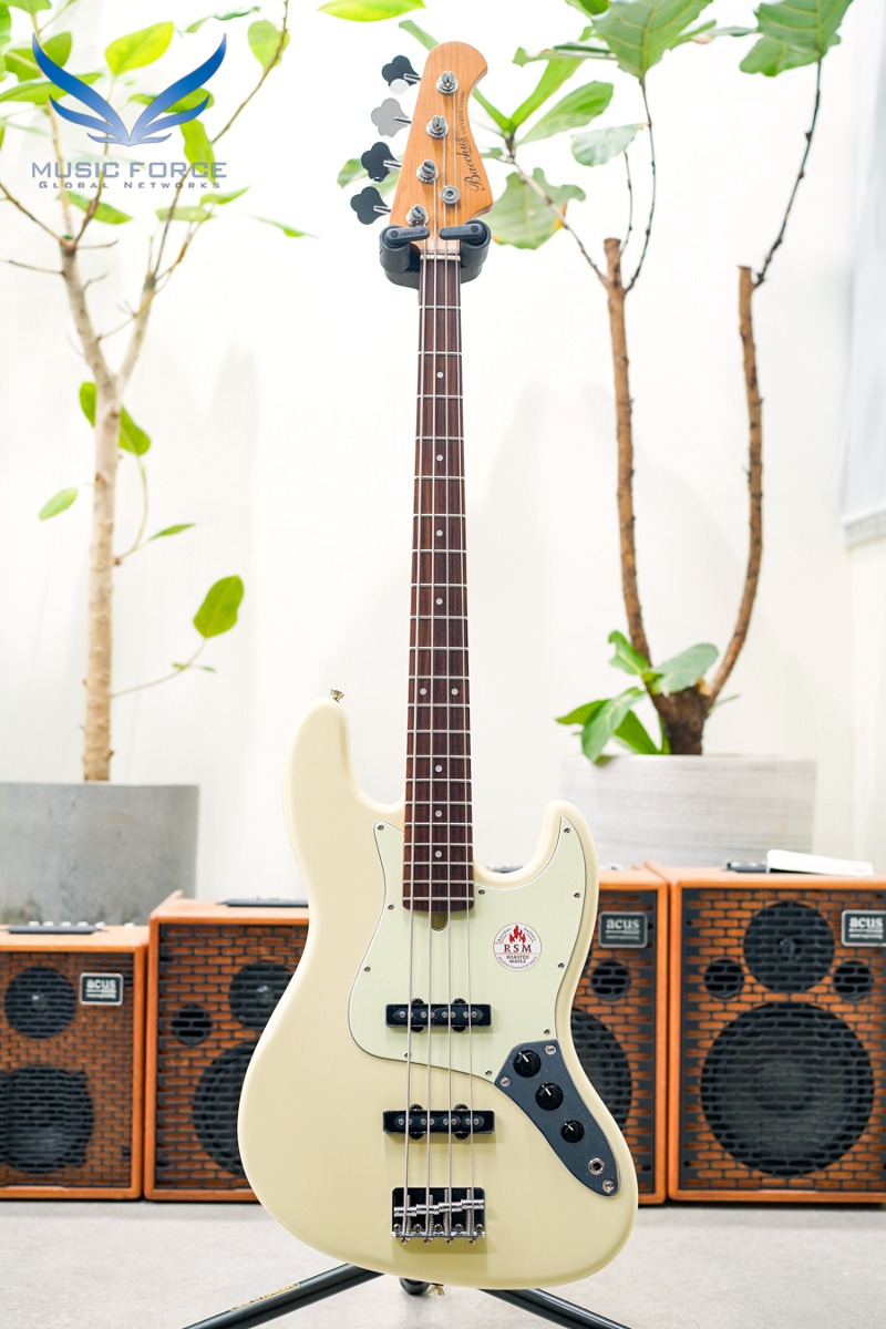 Bacchus Universe Series BJB-1-RSM-OWH w/Roasted Maple Neck &amp; Rosewood FB (신품)
